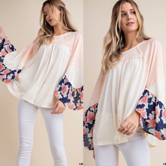 Bellanblue Tops - FINLEY Floral Sleeve Top   